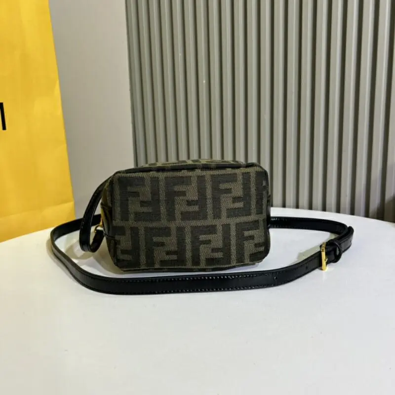 fendi aaa qualite mini sac a main pour femme s_124b3342